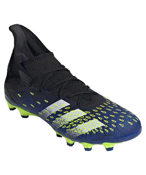 adidas fußballschuhe.